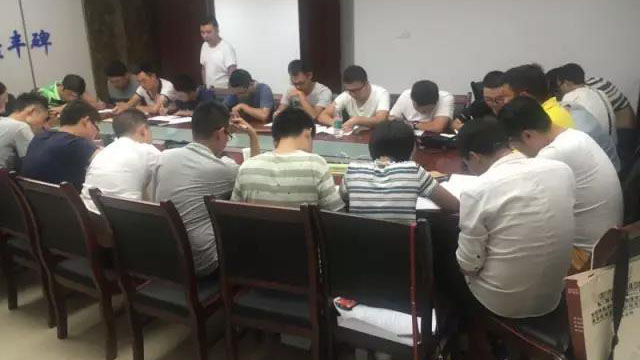 监理风范 - 365英国上市〔www.iTongxin.cn〕